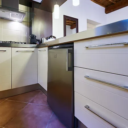 Irex Navona Fico, Cozy Flat Between Campo De Fiori & Piazza Navona 로마