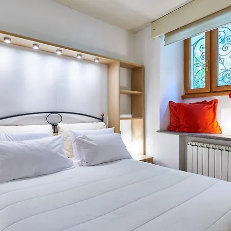 Irex Navona Fico, Cozy Flat Between Campo De Fiori & Piazza Navona 로마